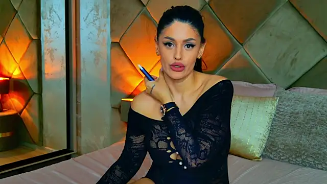 Myla-b online show from 03/01/26, 06:41