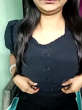 Snapshot of Hey_shiviii chatting on 02/28/26, 02:00 Hey shiviii online show from 02/28/26, 02:00