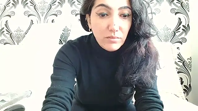 CharmingPearl online show from 03/04/26, 08:44