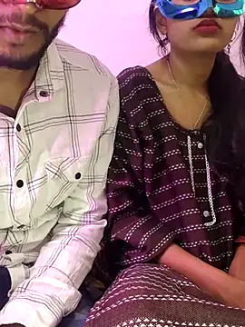 baby Cpl21 online show from 12/23/25, 08:24