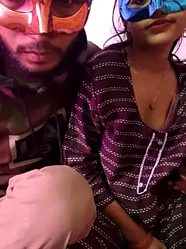 baby Cpl21 online show from 12/21/25, 12:02