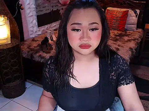 XxgiganticoliviacummerxX online show from 02/08/26, 12:14