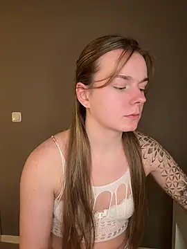 LisaFreierxx online show from 02/17/26, 09:12