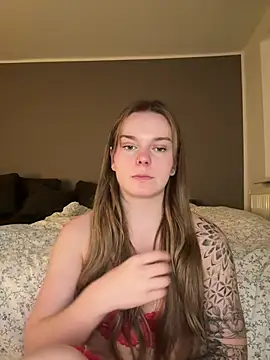 LisaFreierxx online show from 03/07/26, 10:04