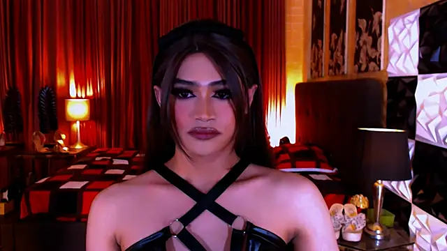 AthisaMooreTS online show from 12/17/25, 10:09