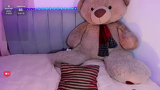 SexyNaza 1 online show from 04/05/26, 11:55