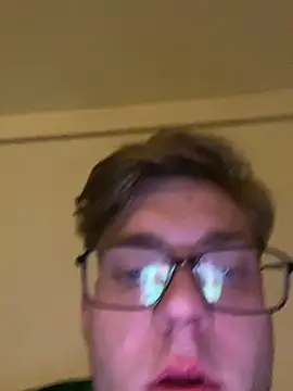 Niesmialyy online show from 11/29/25, 12:22