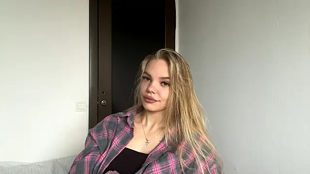 SweetAmelia69 online show from 11/10/25, 05:34