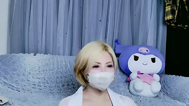 yuria 75075000 online show from 11/19/25, 02:39