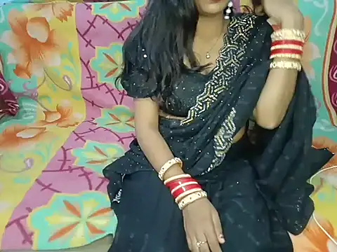 Snapshot of roja-1 chatting on 11/01/25, 08:46 roja-1 online show from 11/01/25, 08:46