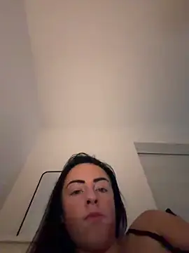 Bethrae25 online show from 05/18/26, 10:14