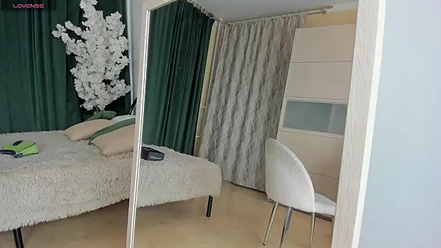 MadisonMongomeri online show from 11/23/25, 02:10