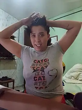 Snapshot of BIADELICIA1 chatting on 08/01/26, 12:36 BIADELICIA1 online show from 08/01/26, 12:36