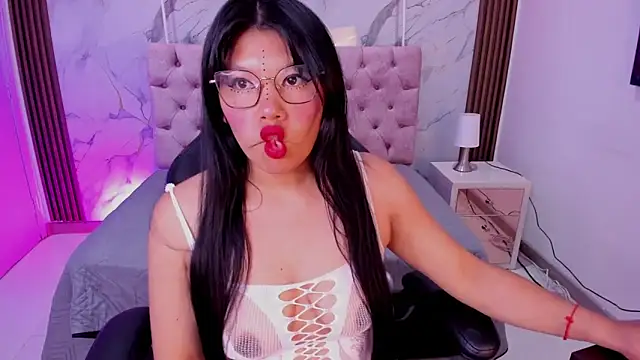 EsmeraldaChantre online show from 01/14/26, 11:36