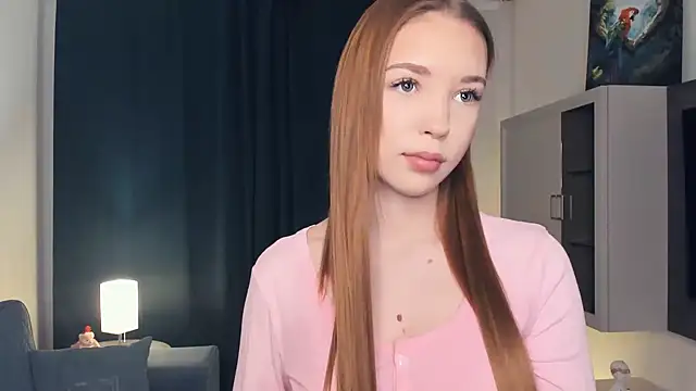 MerlePalaia online show from 11/28/25, 06:19