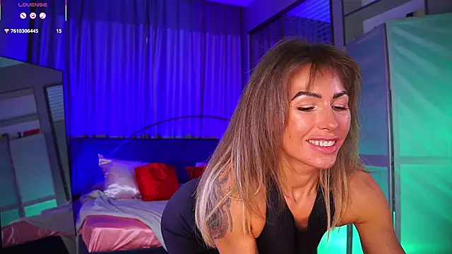 Nikki  Amour online show from 02/08/26, 01:31