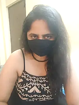 mouni499 online show from 03/03/26, 05:42