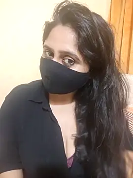 mouni499 online show from 04/02/26, 05:41