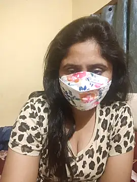 mouni499 online show from 11/18/25, 05:38