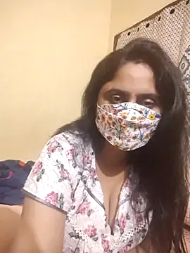 mouni499 online show from 12/16/25, 05:17