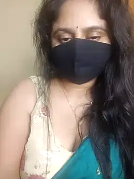 mouni499 online show from 07/04/26, 08:46