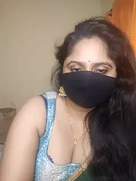 mouni499 online show from 07/22/26, 08:49