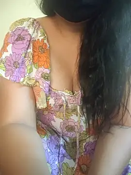 mouni499 online show from 05/15/26, 03:43