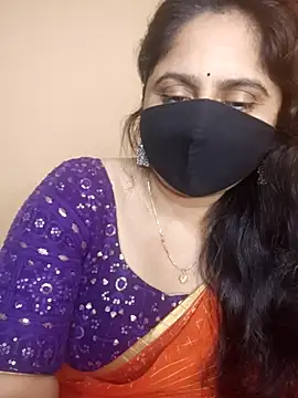 mouni499 online show from 07/06/26, 08:21