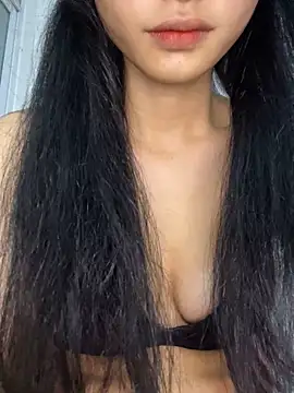 lung-linh online show from 12/18/25, 02:10