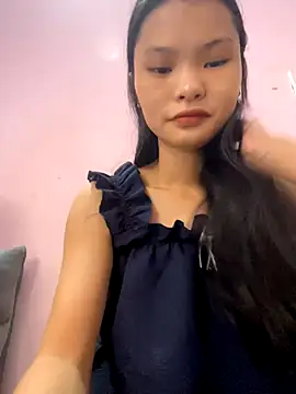 lung-linh online show from 11/16/25, 06:40