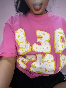 lung-linh online show from 12/04/25, 01:32