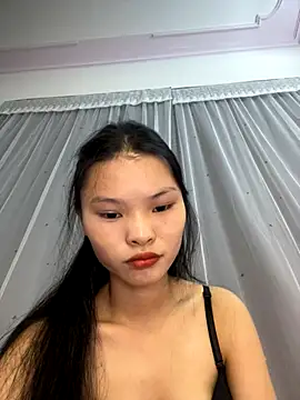 lung-linh online show from 11/03/25, 12:42