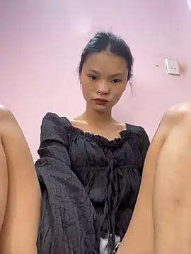 lung-linh online show from 11/14/25, 07:34