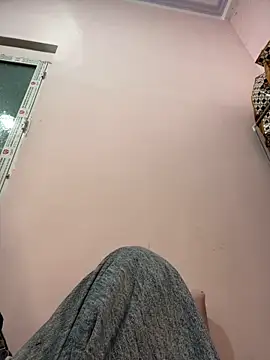 lung-linh online show from 12/01/25, 07:42