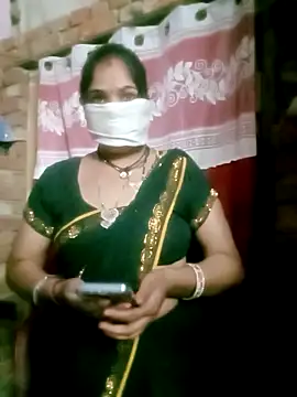 Snapshot of Hotsexy_bhabhiji chatting on 11/09/25, 04:55 Hotsexy bhabhiji online show from 11/09/25, 04:55