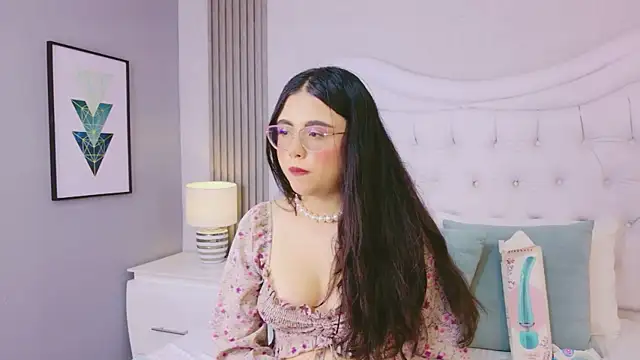 ScarlettPetrova online show from 05/28/26, 11:38