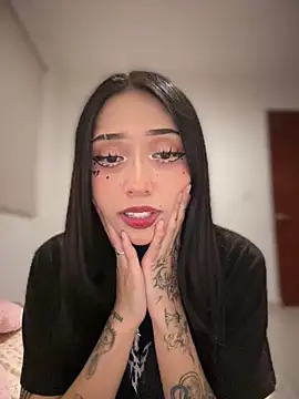 JIORYOvO online show from 04/01/26, 02:35