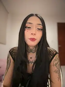 JIORYOvO online show from 04/12/26, 03:10