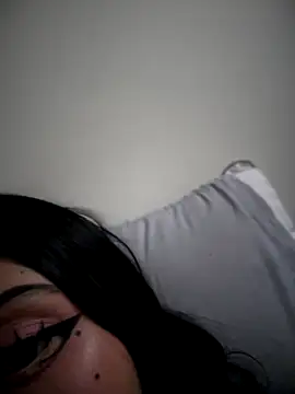 JIORYOvO online show from 12/01/25, 01:12