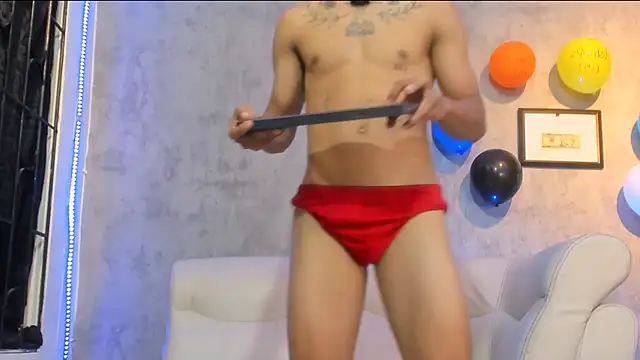 soy Aron online show from 11/19/25, 07:25