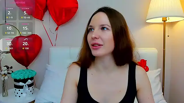 MonaRicci online show from 02/15/26, 06:25