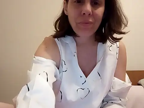 hotnathy69 online show from 03/17/26, 01:03