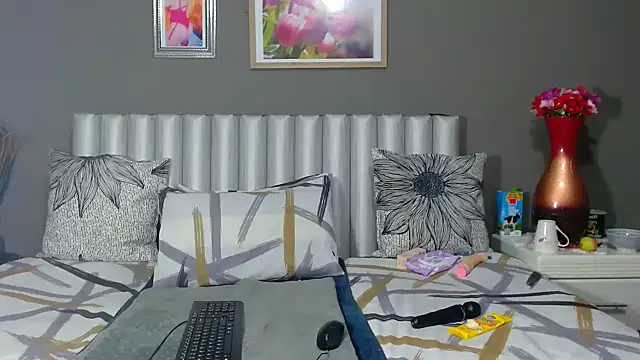 Belinder003 online show from 11/13/25, 09:19