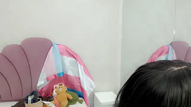 horny bri  online show from 12/19/25, 01:24