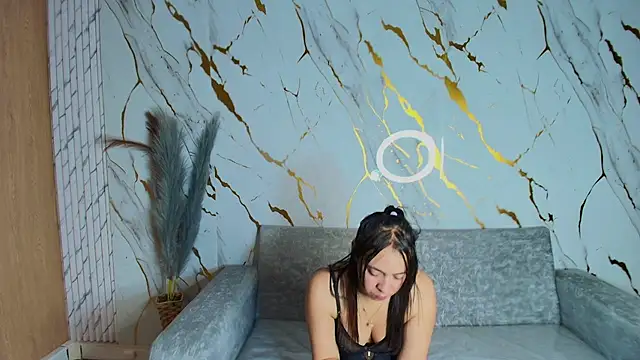 gabriella storm tf online show from 11/05/25, 12:30