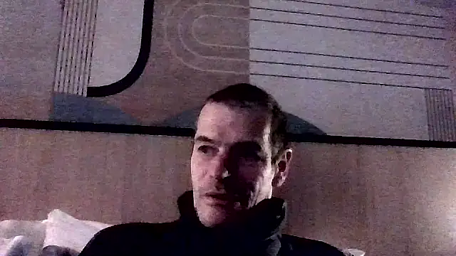 Snapshot of paulus52 chatting on 11/02/25, 08:08 paulus52 online show from 11/02/25, 08:08