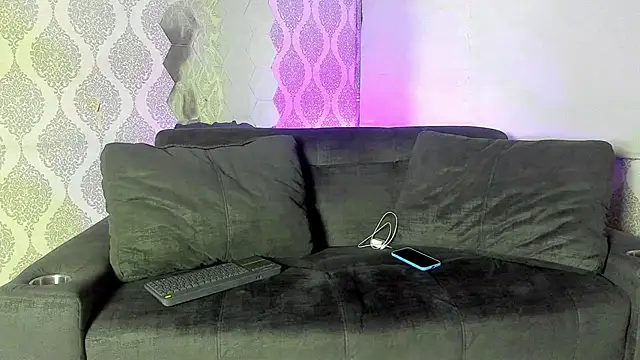 Boy savoy online show from 02/04/26, 07:25