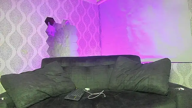 Boy savoy online show from 02/07/26, 07:38