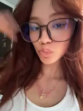 bergmanamii online show from 06/01/26, 10:53