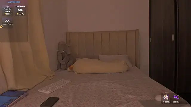 bergmanamii online show from 02/25/26, 09:47